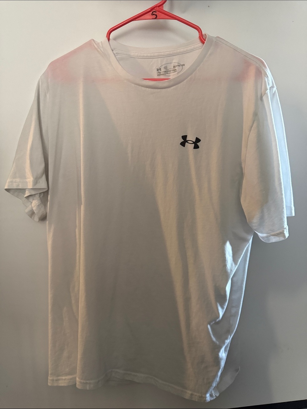 Under Armour Men’s White Short-Sleeve Logo Tee